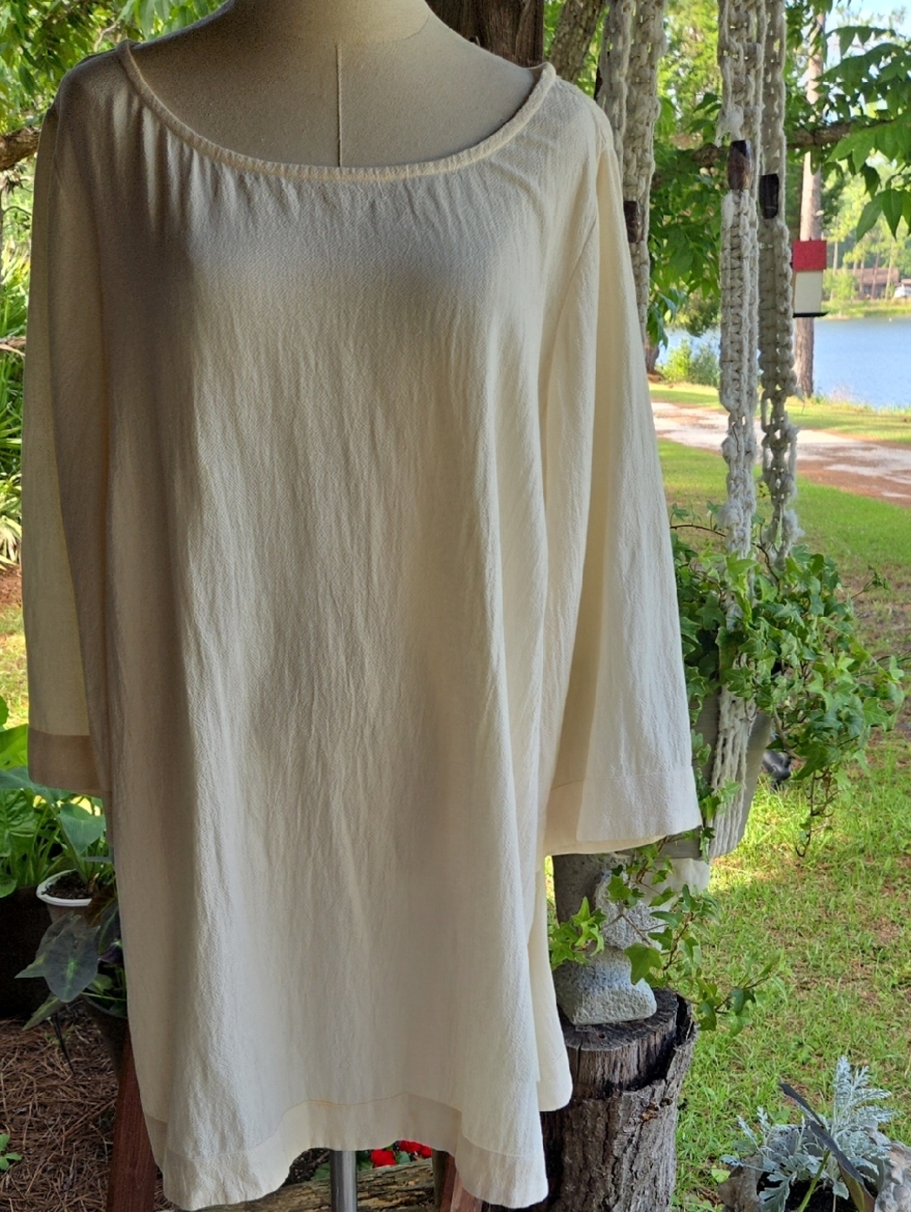 Soft Surroundings Cream Tunic Size 1X